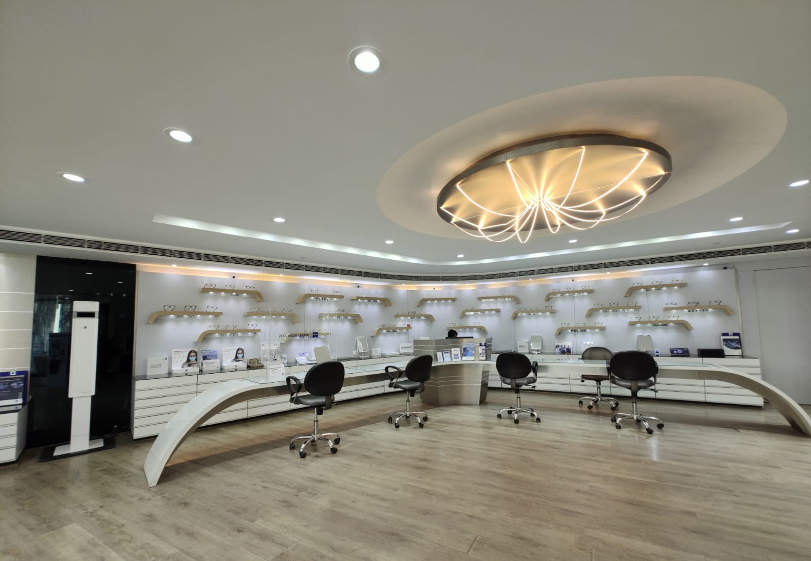 Zeiss Vision Center by Eyesense Koramangala interior